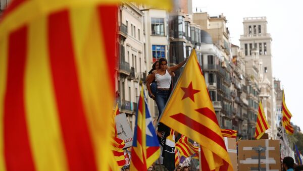 Les étudiants barcelonais manifestent en faveur du référendum d'autodétermination - Sputnik Afrique