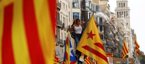 Les étudiants barcelonais manifestent en faveur du référendum d'autodétermination - Sputnik Afrique