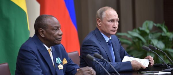 Alpha Condé et Vladimir Poutine - Sputnik Afrique