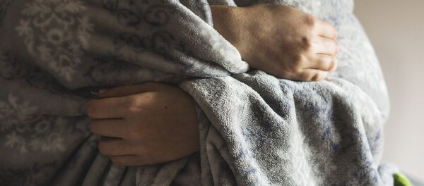 Je pensais que tu étais mort! Une mère en larmes retrouve son fils vendu comme esclave - Sputnik Afrique