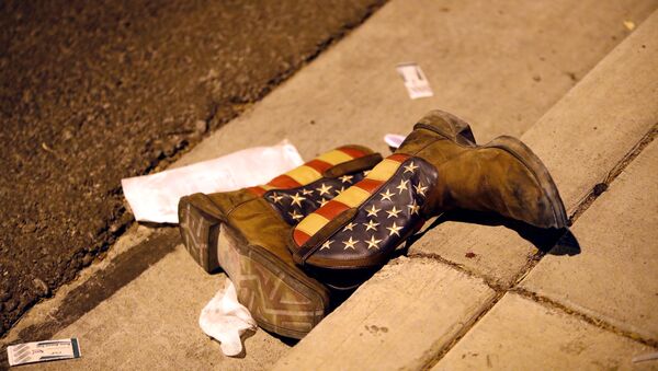 Stiefel eines Opfers des Terroranschlags in Las Vegas - Sputnik Afrique
