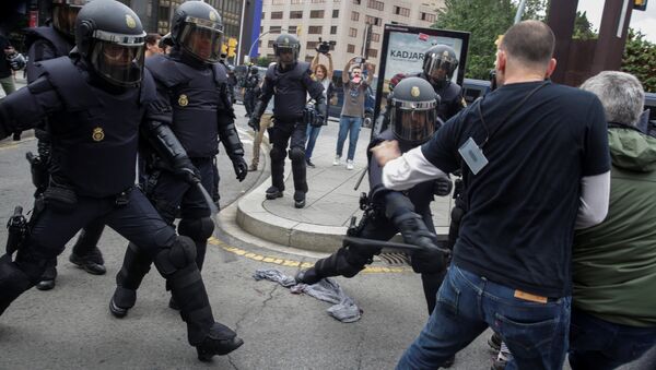Violence policière en Catalogne - Sputnik Afrique