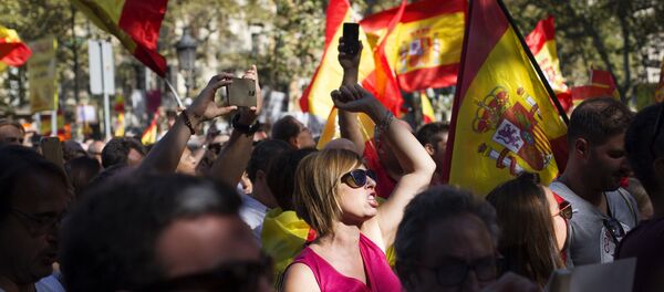 Manifestation pour l'unité de l'Espagne à Barcelone - Sputnik Afrique