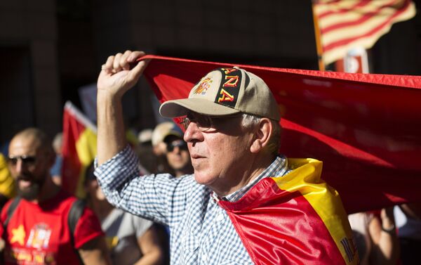 Manifestation pour l'unité de l'Espagne à Barcelone - Sputnik Afrique