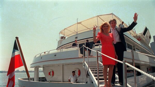 Donald Trump et sa première épouse Ivana en 1988 - Sputnik Afrique