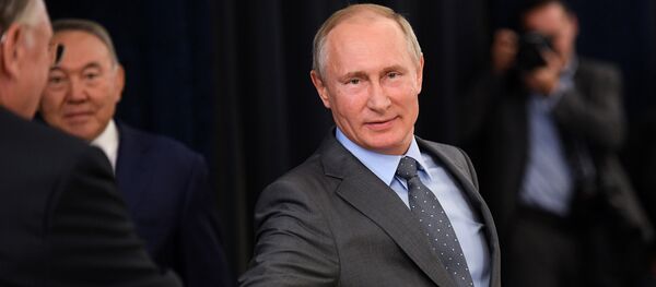 Cadeau sportif offert à Poutine: l’amitié russo-allemande retrouve des couleurs - Sputnik Afrique