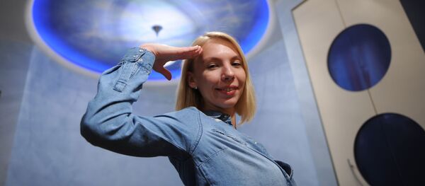 Анастасия Степанова, прошедшая во второй тур конкурса на участие в программе Mars One - экспедиции на Красную планету без права на возвращение Анастасия Степанова, прошедшая во второй тур конкурса на участие в программе Mars One - экспедиции на Красную планету без права на возвращение - Sputnik Afrique