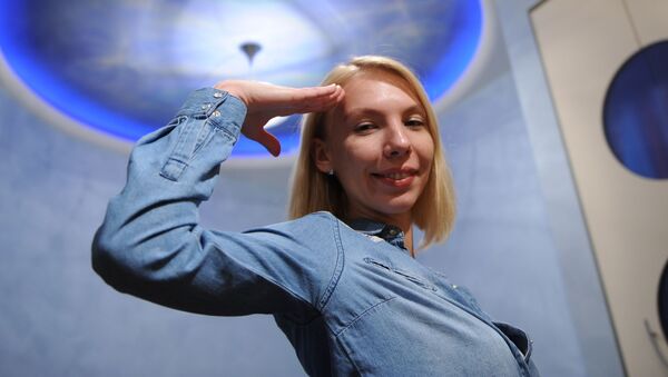 Анастасия Степанова, прошедшая во второй тур конкурса на участие в программе Mars One - экспедиции на Красную планету без права на возвращение - Sputnik Afrique