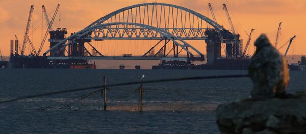 La construction du pont de Crimée - Sputnik Afrique
