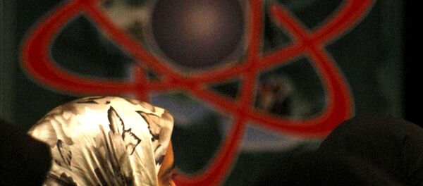 Graffiti mit Atomsymbol in Tehran, Iran (Archivbild) - Sputnik Afrique