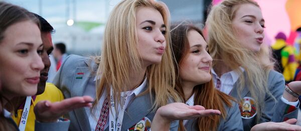 Les participants au 19e Festival mondial de la jeunesse et des étudiants - Sputnik Afrique