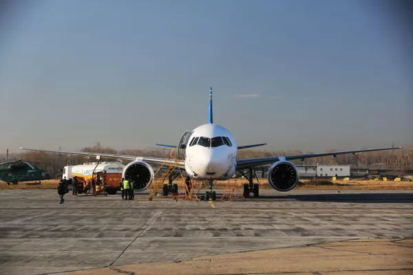 Le premier long trajet de l’avion de ligne moyen-courrier MS-21 Le premier long trajet de l’avion de ligne moyen-courrier MS-21 - Sputnik Afrique