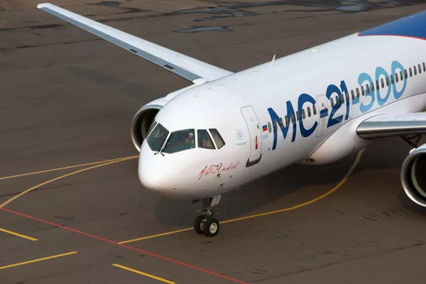 Le premier long trajet de l’avion de ligne moyen-courrier MS-21 Le premier long trajet de l’avion de ligne moyen-courrier MS-21 - Sputnik Afrique