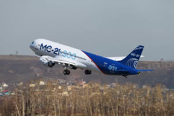 Le premier long trajet de l’avion de ligne moyen-courrier MS-21 Le premier long trajet de l’avion de ligne moyen-courrier MS-21 - Sputnik Afrique