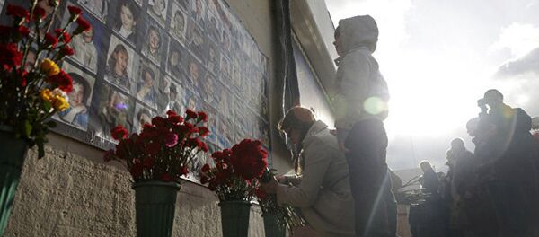 Moscou commémore les victimes de l'acte terroriste à Doubrovka - Sputnik Afrique