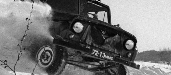 Nouveau simulateur de tout-terrain russes: chacun peut affronter la Sibérie à domicile - Sputnik Afrique