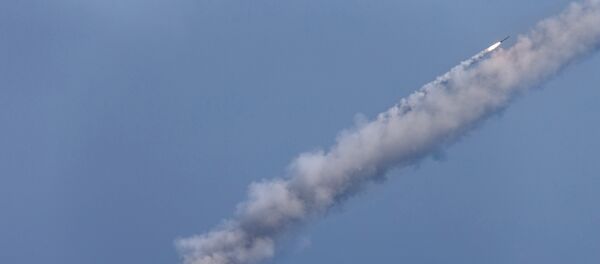 Des missiles russes Kalibr frappent les terroristes en Syrie - Sputnik Afrique