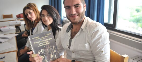 La leçon de la langue russe à l'Institut des langues étrangères de l'Université de Tishrin en Syrie - Sputnik Afrique