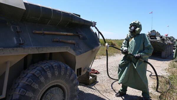 Un militaire des Troupes russes de la protection radio, chimique et biologique - Sputnik Afrique