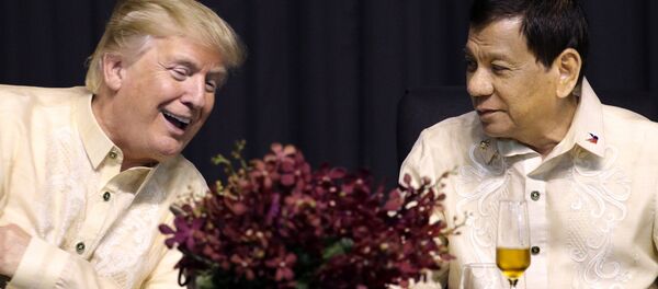 Donald Trump et Rodrigo Duterte - Sputnik Afrique