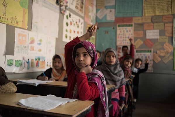 Des élèves de l’école pour anciens enfants des rues Aschiana à Kaboul. - Sputnik Afrique
