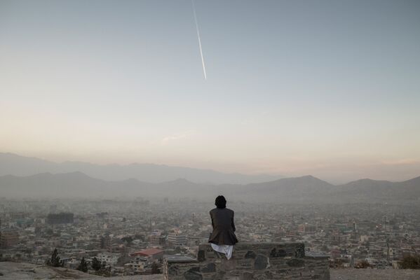 Un homme dans une rue de Kaboul. - Sputnik Afrique