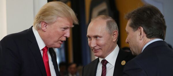 Donald Trump et Vladimir Poutine - Sputnik Afrique