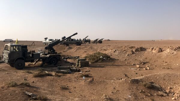 L'artillerie déployée près d'Abou Kamal, en Syrie - Sputnik Afrique