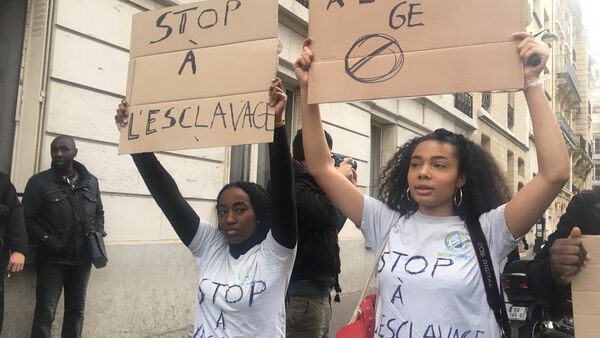 Une manifestation contre l'esclavage en Libye se déroule à Paris - Sputnik Afrique