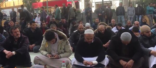 Prières de rue à Clichy: victoire à la Pyrrhus de la mairie? - Sputnik Afrique