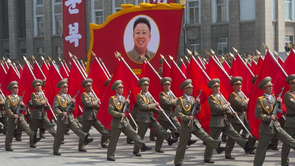 Праздничные мероприятия, посвященные 105-й годовщине со дня рождения Ким Ир Сена, в КНДР - Sputnik Afrique