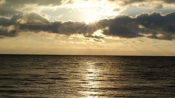 Le lever du soleil près de la mer Noire. La maison de cure Aï-Petri. - Sputnik Afrique