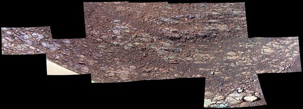 La première photo d'Opportunity après l'hibernation La première photo d'Opportunity après l'hibernation - Sputnik Afrique