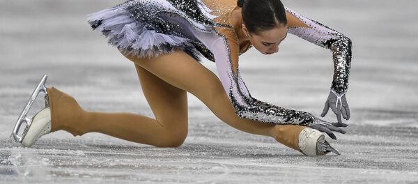 Alina Zagitova lors du programme court en finale du Grand Prix Alina Zagitova lors du programme court en finale du Grand Prix - Sputnik Afrique