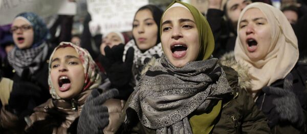 Une manifestation contre la politique migratoire de Donald Trump Une manifestation contre la politique migratoire de Donald Trump - Sputnik Afrique