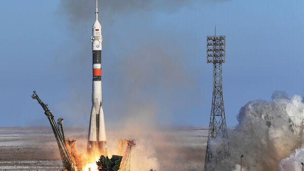 Une fusée Soyouz s'envole vers l'ISS - Sputnik Afrique