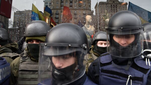 Forces de l'ordre à Kiev - Sputnik Afrique