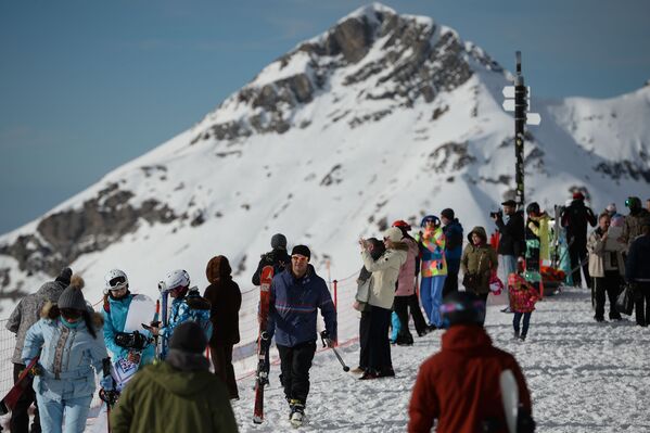 Ouverture de la saison à la station de ski alpin Rosa Khutor à Sotchi - Sputnik Afrique