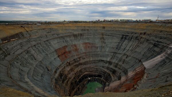 Mine de diamants en Iakoutie. Image d'illustration - Sputnik Afrique