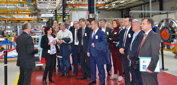Discussion de la coopération entre la Russie et la France dans le domaine de l'ingénierie aéronautique Discussion de la coopération entre la Russie et la France dans le domaine de l'ingénierie aéronautique - Sputnik Afrique