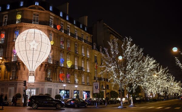 Illuminations de Noël dans les villes du monde - Sputnik Afrique