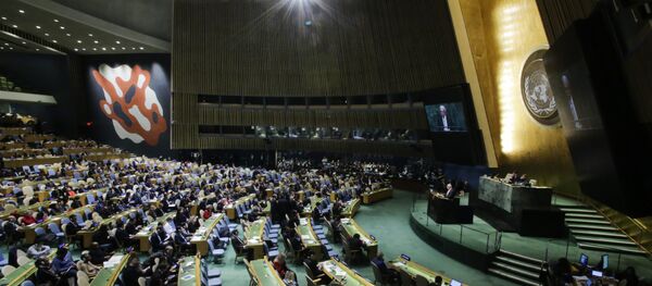 Palestinian Foreign Minister Riyad al-Malki addresses to members of delegations at the General Assembly for the vote on Jerusalem, on December 21, 2017, at UN Headquarters in New York - Sputnik Afrique