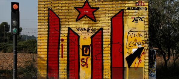 Una bandera separatista de Cataluña - Sputnik Afrique