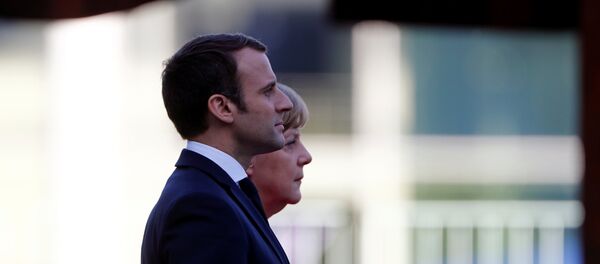 Macron et Merkel - Sputnik Afrique