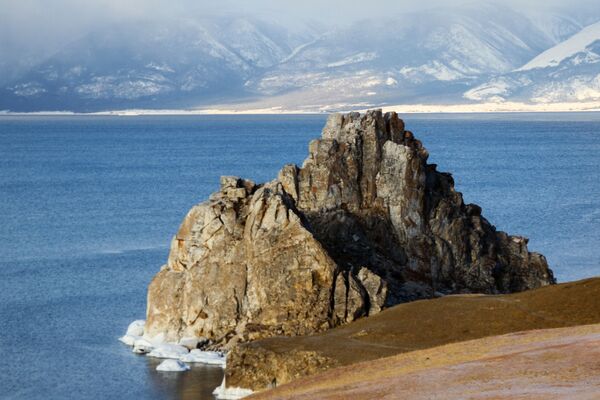 Olkhon, la plus grande île du lac Baïkal - Sputnik Afrique