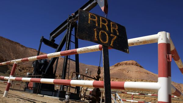 Un gisement de pétrole libyen - Sputnik Afrique