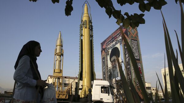 Un missile sol-sol Sejjil. Téhéran, Iran. - Sputnik Afrique