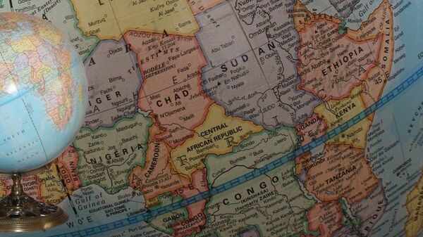 El globo y mapa de África - Sputnik Afrique