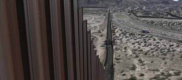 Barrière à la frontière américano-mexicaine - Sputnik Afrique