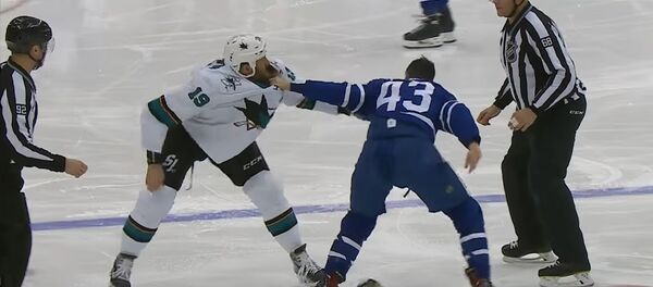 Joseph Eric Thornton vs Nazem Kadri - Sputnik Afrique